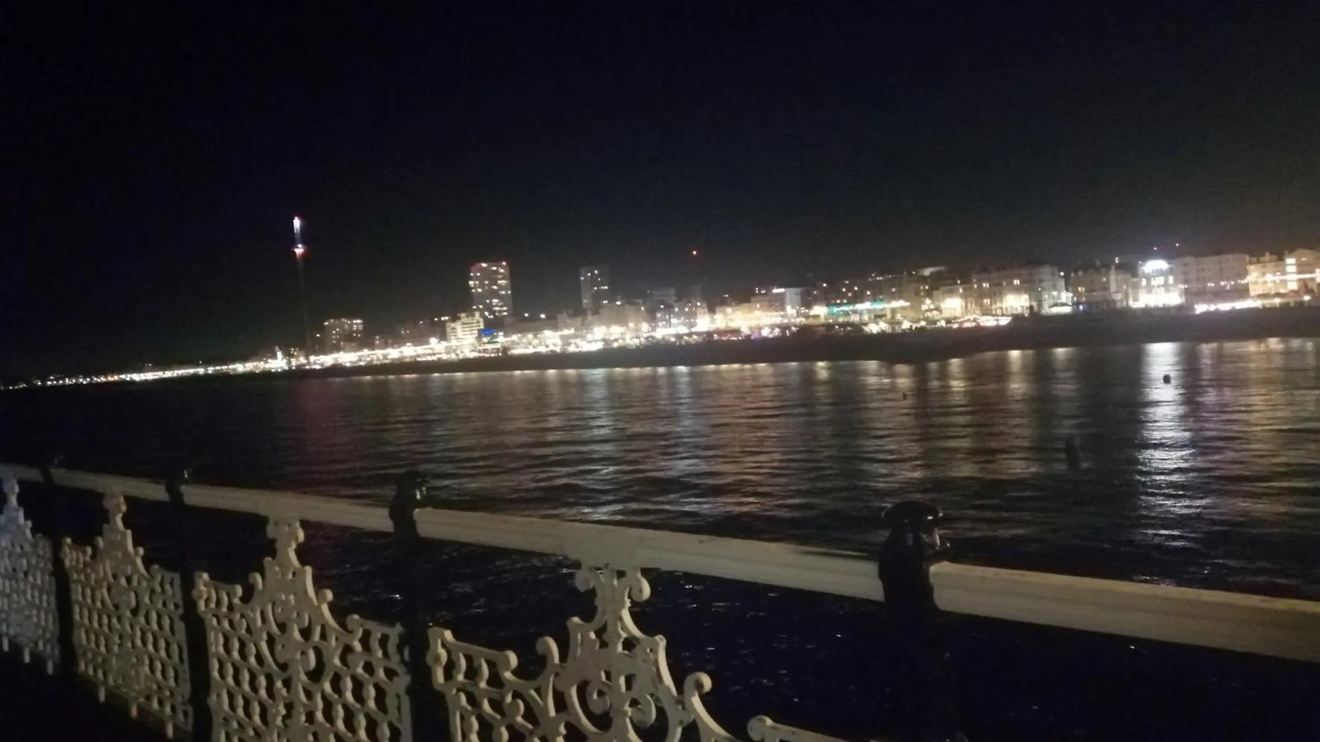 Brighton Palms 아파트